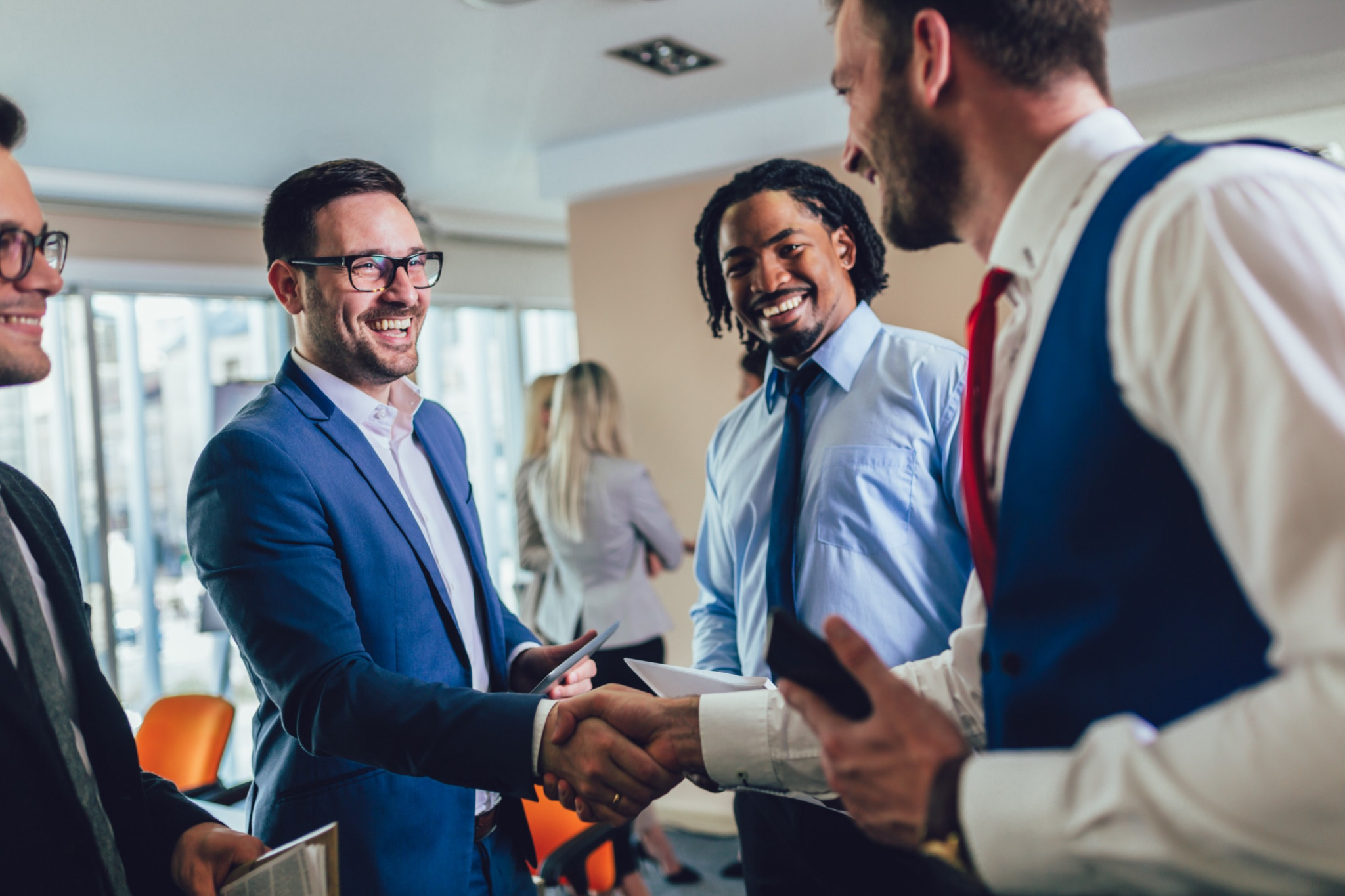 MUNCORO BUSINESS SOLUTIONS PROVIDES EFFECTIVE NETWORKING SOLUTIONS